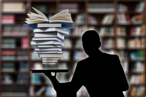 Read more about the article 101 Best Business Books for Entrepreneurs, Creatives, and Professionals to Read This Year